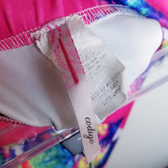 CODIGO 2 Piece Set Skirt and Bra - Picture 5 of 5